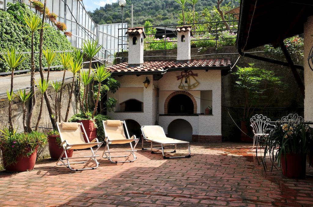 Villa Le Rose San Biagio della Cima Exterior foto
